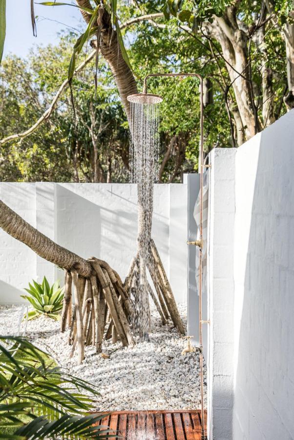 Cape Beach House Hotel Byron Bay Exterior photo